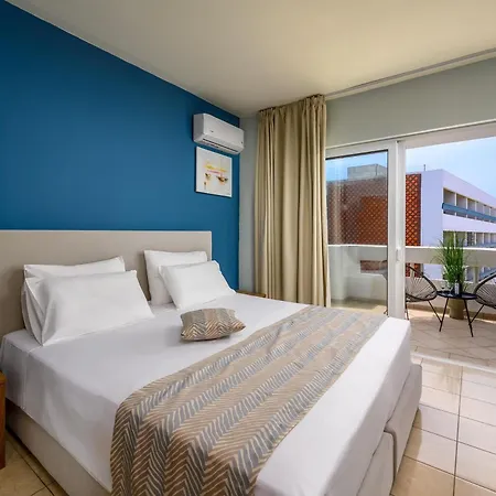 Elli Downtown Rhodes City