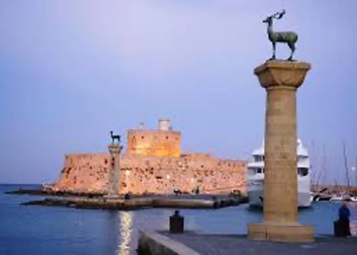 Elli Downtown شقة Rhodes City